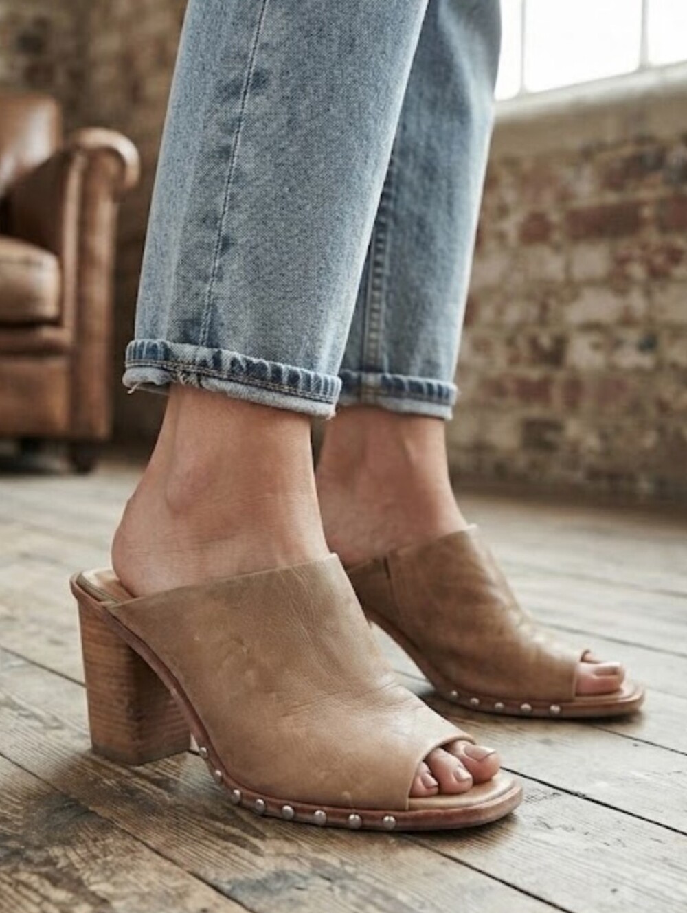 Mercer Edit Women Spruceup Leather Square Toe Heels Sandals Shoes Sz 7.5M